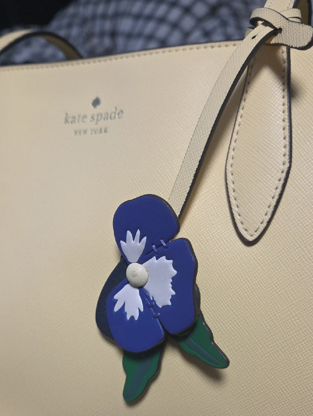 Kate Spade Yellow Leather Flower Tote Bag And Dust cover Nwot $359 Retail